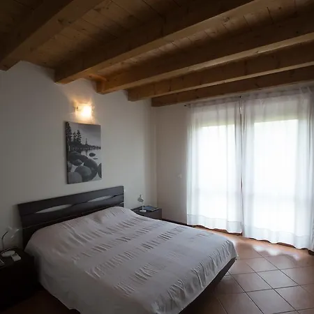 Villaggio Experia Aparthotel *